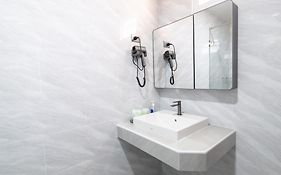 The Green Beach Resort